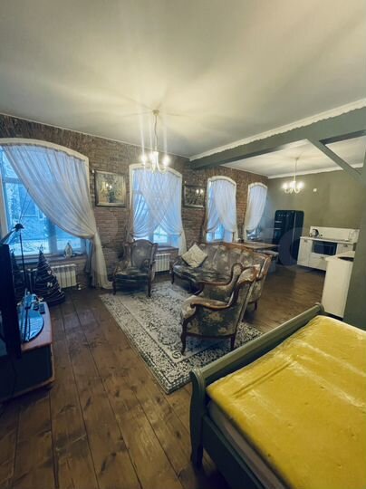2-к. квартира, 50 м², 1/2 эт.