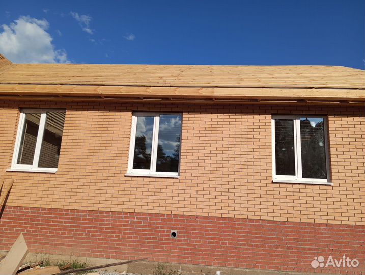 Пластиковые окна, маскитные сетки, подоконники