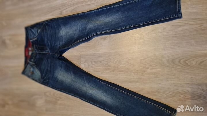 Джинсы мужские