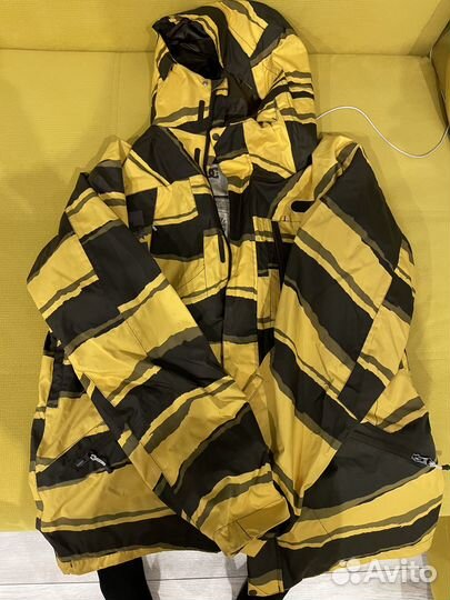 Сноубордический костюм мужской