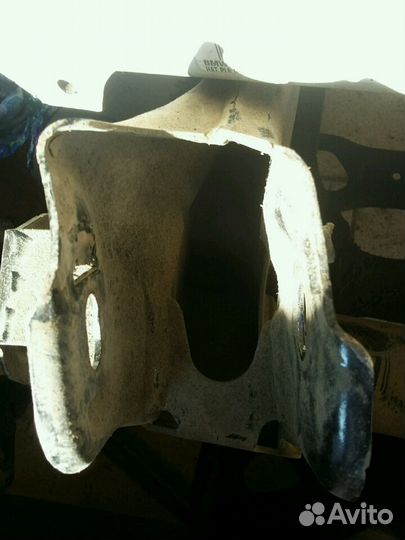 Подрамник задний Audi Q7