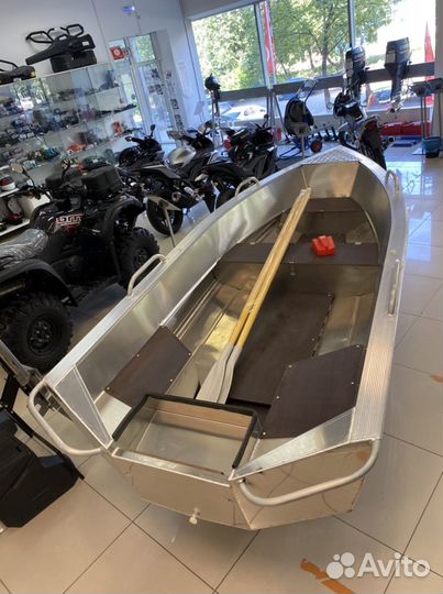 Лодка алюминиевая Realcraft 370 в наличии