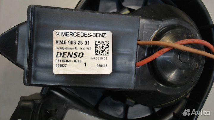 Двигатель отопителя Mercedes A W176, 2018