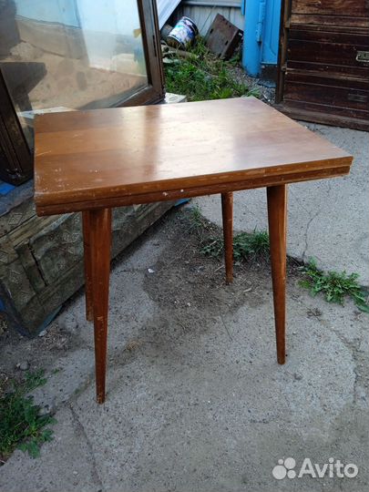 Вращающейся столик для телевизора СССР