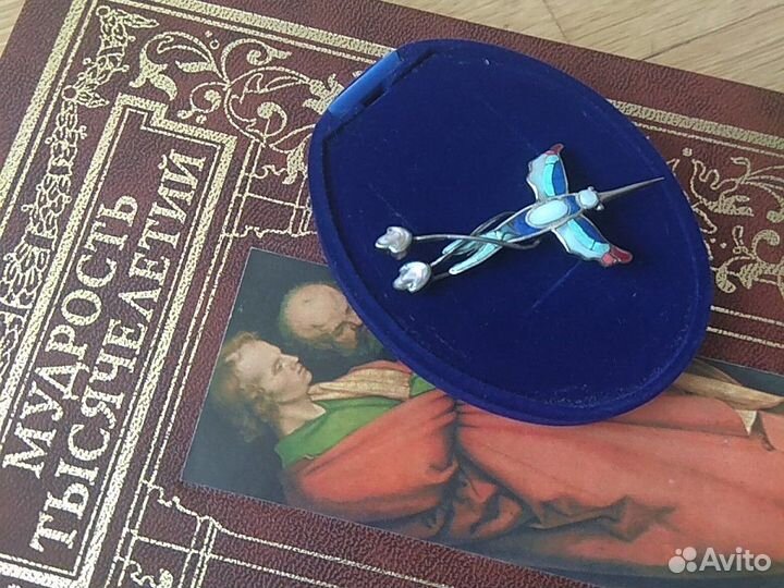 Брошь птица серебро эмаль перламутр