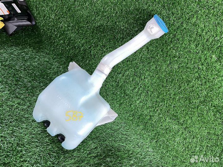 Бачок стеклоомывателя Honda Airwave GJ1 L15A 2006