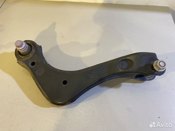 Рычаг поперечный верхний правый toyota rav4 c50 20