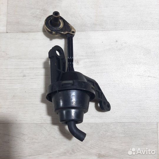 Рабочий цилиндр сцепления Chevrolet Cruze седан