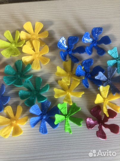 Киндер сюрприз цветочки