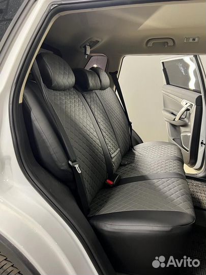 Чехлы на Geely