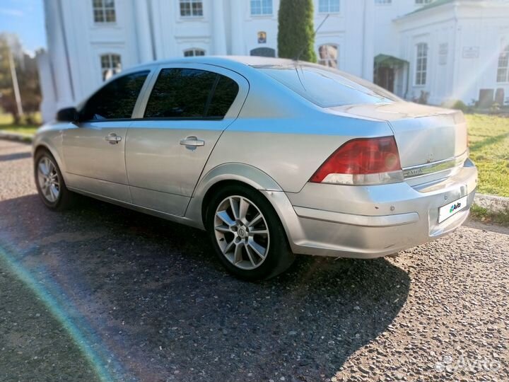 Opel Astra, 2008