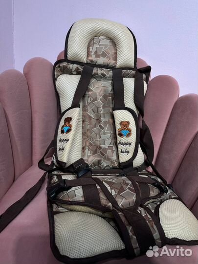 Бескаркасное автокресло детское