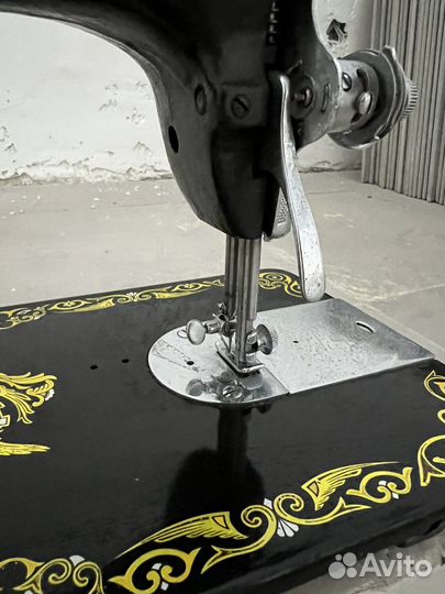 Швейная машинка ying Lun