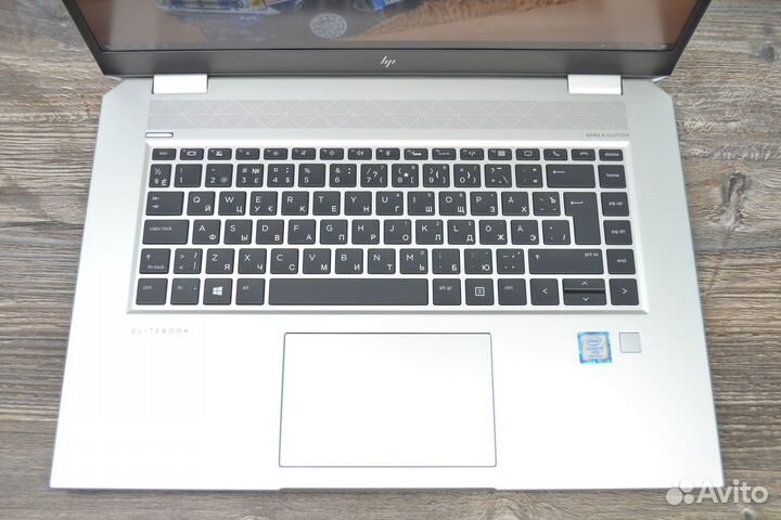 HP Elitebook 1050 G1 4K