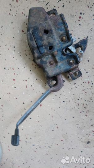 Замок капота Honda Rafaga Рафага