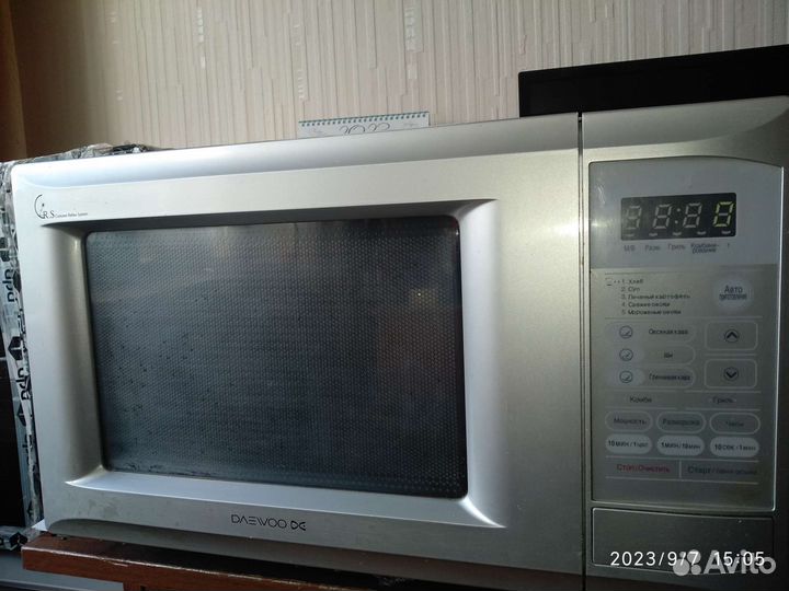 Микроволновая печь Daewoo с грилем
