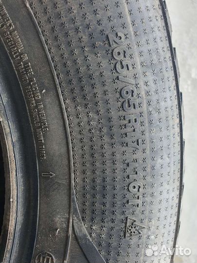 Kumho I'Zen RV Stud KC16 265/65 R17