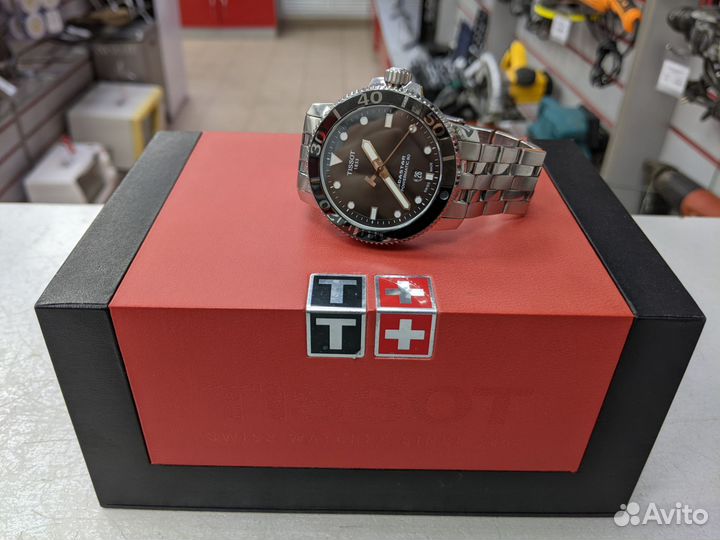 Г33. Часы Tissot 1853