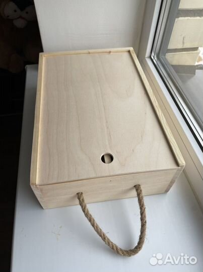 Коробка деревянная подарочная