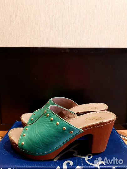 Сабо кожаные