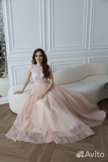 Вечернее платье