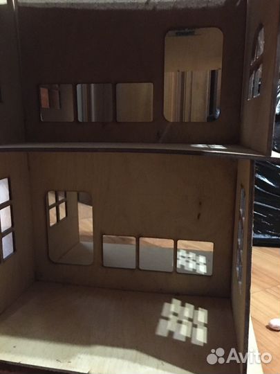 Домик кукольный деревянный