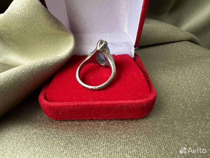 Кольцо под серебро