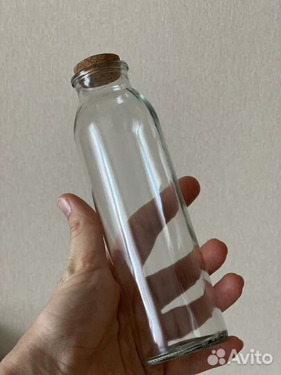 Три бутылки стеклянные с пробкой 350 мл