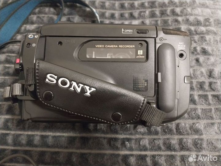 Видеокамера Sony handycam video 8