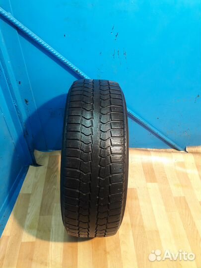 Pirelli Winter Ice Control SUV 235/60 R18