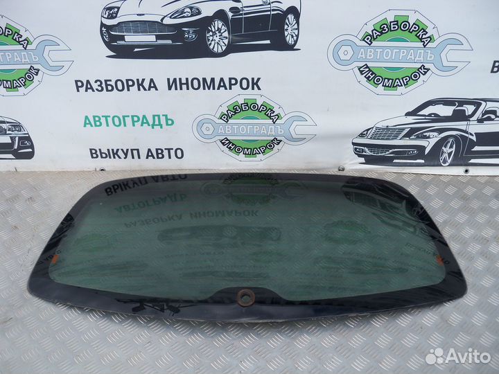 Стекло заднее Mazda Protege 5 2002г