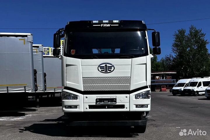 FAW CA 3250 с КМУ, 2024