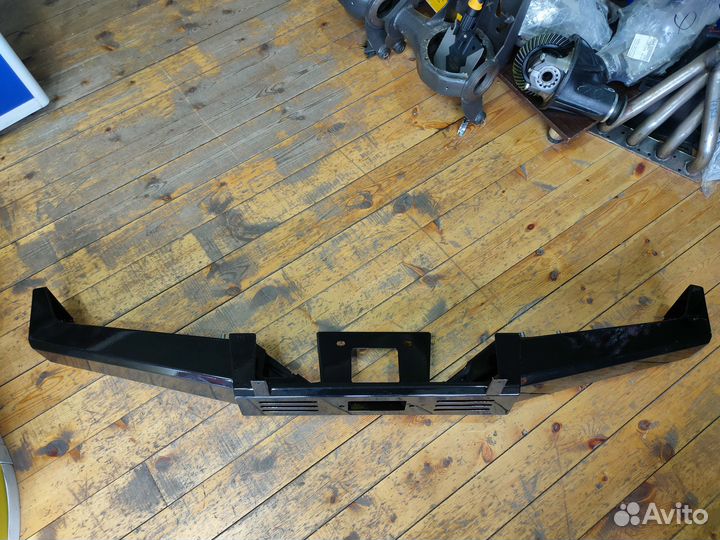 Бампер передний Нива LADA с площадкой под лебедку