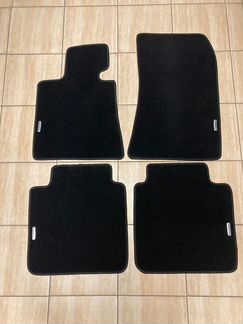 Велюровые автоковрики для Kia Quoris. черные