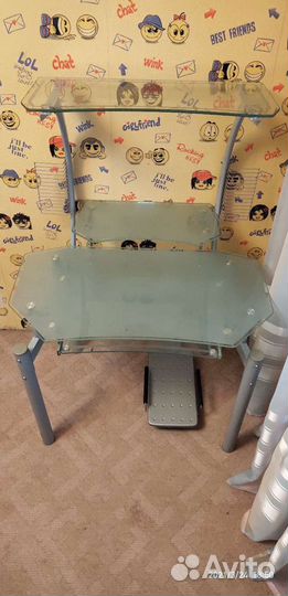 Компьютерный стол