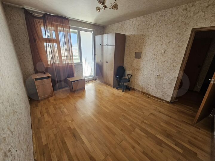 2-к. квартира, 60 м², 15/15 эт.