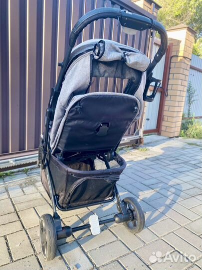 Прогулочная коляска babalo future