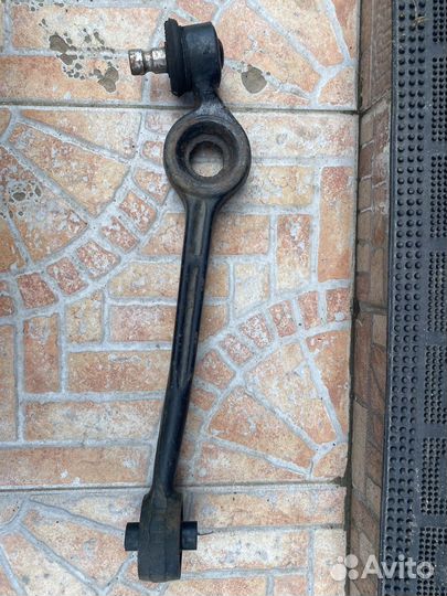 Рычаг передней подвески