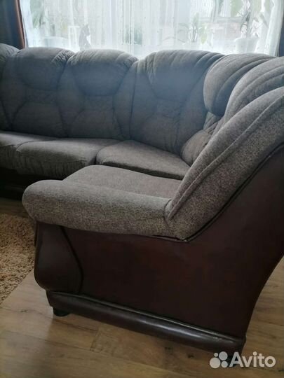 Угловой диван