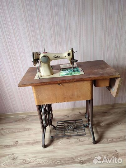 Швейная машинка тикка