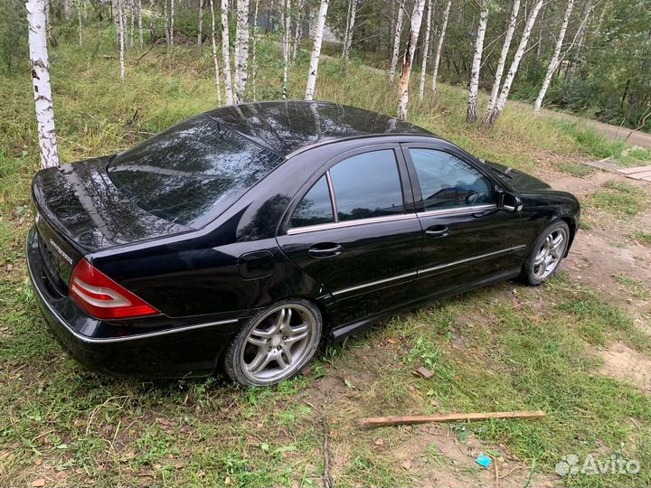 Mercedes-Benz C-класс 1.8 AT, 2005, 270 000 км