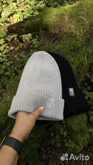 Шапка женская вязаная