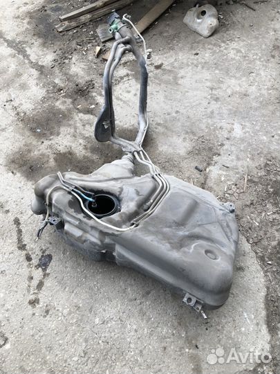 Бензобак Шкода фабия