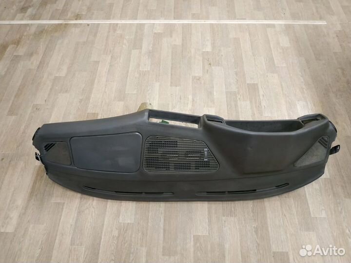 Торпедо BMW 5 Series E34 серого цвета