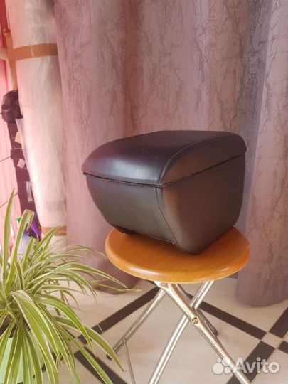 Подлокотник шкода октавия