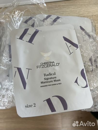 Маска перчатки для рук Christina Fitzgerald