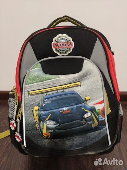 Рюкзак школьный