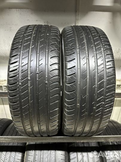 Viatti Strada Asimmetrico V-130 215/55 R17 94V