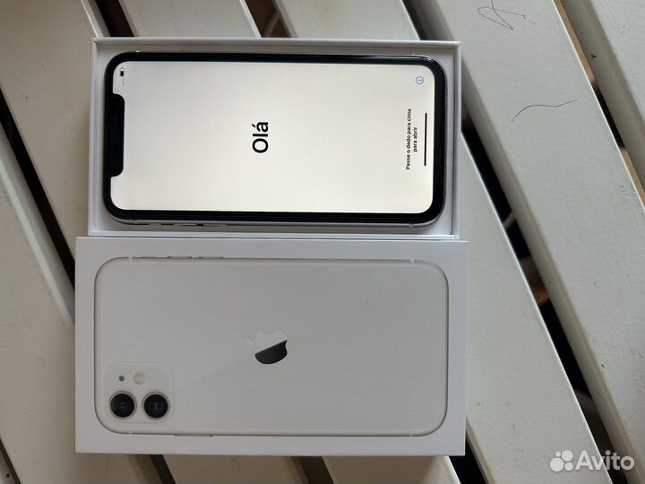 iPhone 11, 128 ГБ