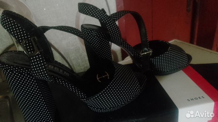 Продам туфли